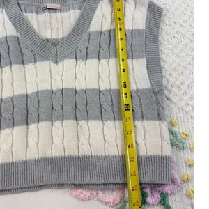 SO Cable Knit Sweater Vest Top - Striped S Gray Cream Cropped Preppy‎ Academia thumbnail 4