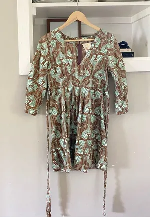 • tulle los angeles printed tie waist dress • thumbnail 2