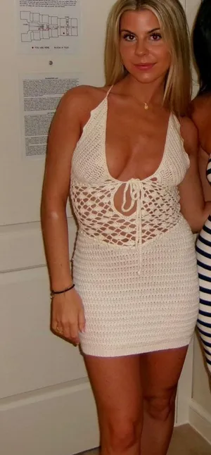 Dress thumbnail 1