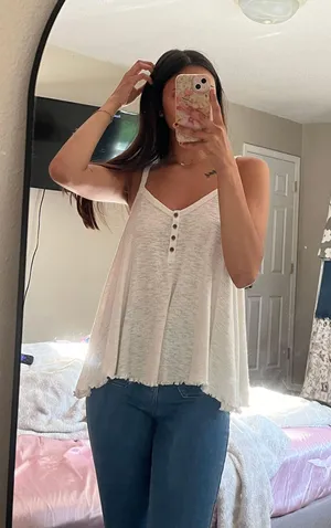 American Eagle top thumbnail 2