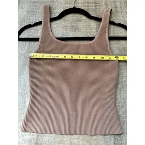 Aritzia Babaton Sculpt Knit Squareneck Cropped Ribbed Tank Small Taupe Tan Beige thumbnail 10