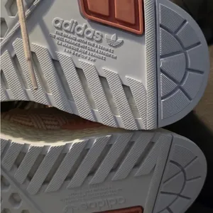 Adidas Peach and White Striped Sneakers thumbnail 9