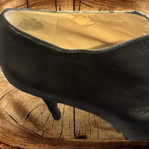 NINE WEST Women’s Leather Pumps. Size 8.5 Peep Toe Ankle Booties. Black thumbnail 5