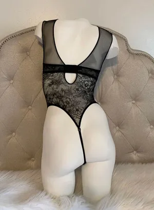 Victoria's Secret Teddy 32B thumbnail 2