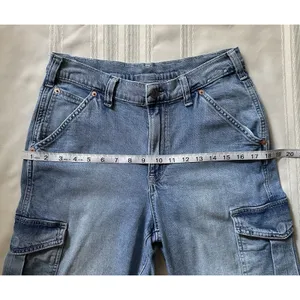 Gap 90s Loose Mid-Rise Cargo Jeans, Size 28 (6R), Light Blue Denim, Straight Leg thumbnail 8