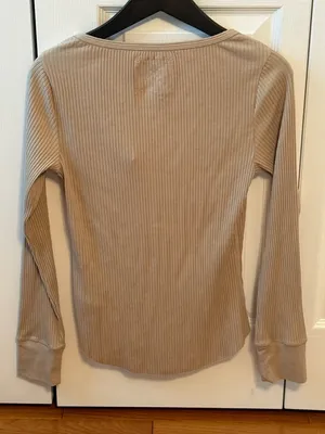 Aerie Essential Ribbed Henley in Empire Cream thumbnail 3