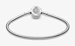 🆕Pandora Moments Sparkling‎ Crown O Snake Chain Bracelet thumbnail 1