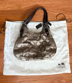 Coach Madison Maggie Hobo Bag Leather Shoulder thumbnail 1