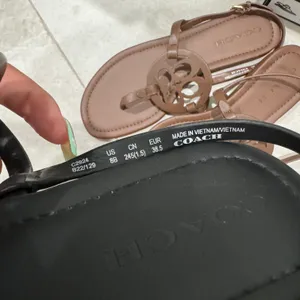 Coach Sandals thumbnail 12