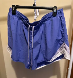 Old Navy Activewear thumbnail 1