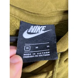 Nike Hoodie Women M Olive Green Excellent Sportswear Essential Fleece BV4126-368 thumbnail 3