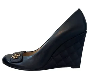 Tory Burch Marion Quilted Leather Wedge Pumps Black Gold Logo Size 8.5 thumbnail 1