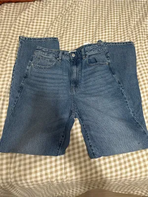 PacSun 90s Boyfriend Light Blue Straight-Leg Women’s Jeans thumbnail 4