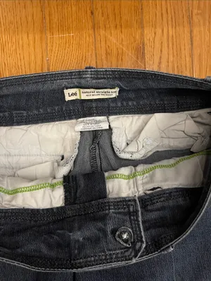 Lee Natural Straight Leg Jeans thumbnail 3