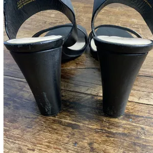 Cole Haan Octavia Black Leather Sandal size 7‎ thumbnail 5