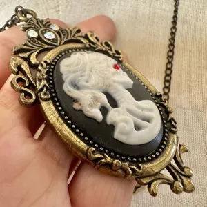 Girl Skeleton Cameo Pendant necklace thumbnail 3