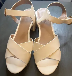 AEROSOLES Cream Heels with Crisscross Straps thumbnail 1