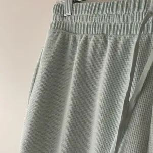 Victoria’s Secret Light Blue Glow‎ Waffle Henley Jogger Lounge Pants thumbnail 5