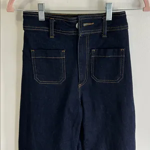 Zara Marine Straight Patch Pocket High Rise Jeans thumbnail 6