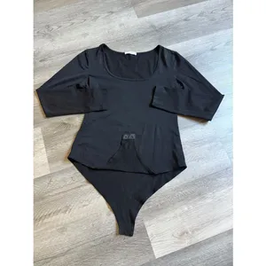 Scoop Neck Black Bodysuit Stretchy Medium Long Sleeve Minimalist Classic thumbnail 4