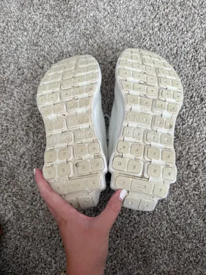 Alo Yoga Runner Sneakers White thumbnail 7