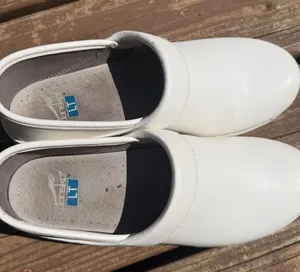Dansko LT White Leather Clogs Slip On Nursing Shoes EU 40 US 9.5-10 thumbnail 1