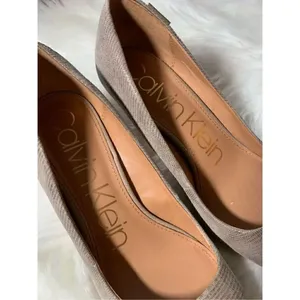 Calvin Kline pumps size size 8.5 thumbnail 5
