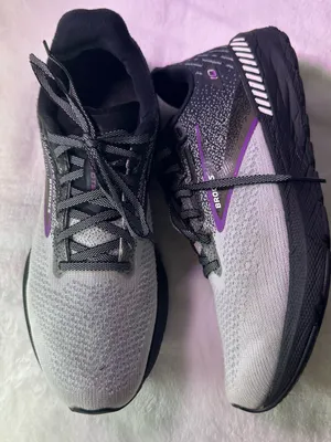 Brooks Women's Gray & Purple Running Trainer thumbnail 6