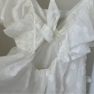 Lizard Thicket Lyn Burches White Flutter Sleeve Ruffled Mini Dress Size Small thumbnail 4