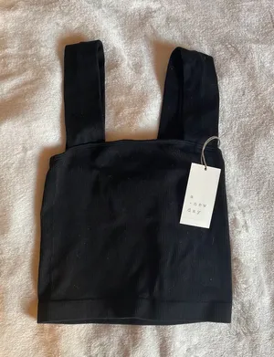 A New Day Black Cropped Tank thumbnail 1