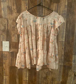 Love University NWT women's short sleeve blouse thumbnail 3