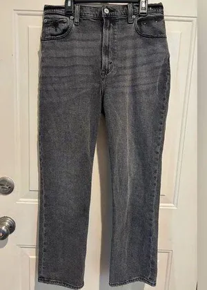 Abercrombie & Fitch The Ankle Straight Ultra High Ride size 28 (6R) thumbnail 2