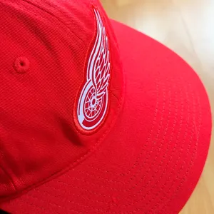 Adidas Red Detroit Wings Logo Adjustable Baseball Hat thumbnail 4
