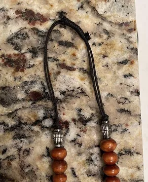 Wooden necklace thumbnail 3