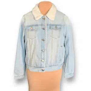 Ashley Vintage Charm Light Wash Sherpa Collar Denim Trucker Jacket Women’s‎ XL thumbnail 2