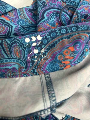 Title Nine Nimblene Shorts Womens 8 Blue Paisley 5” Inseam Quick Dry Stretch thumbnail 5
