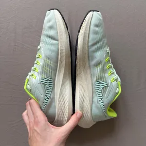 Nike Air Zoom Pegasus 39 Sneakers thumbnail 7