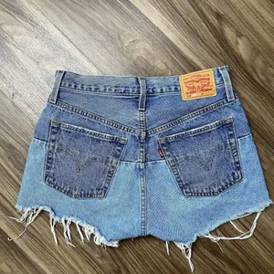Levis Size 27 501 150 Pieced Shorts Original High Rise Denim Distressed Blue thumbnail 5