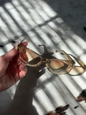 Sunday somewhere sunglasses yellow thumbnail 3