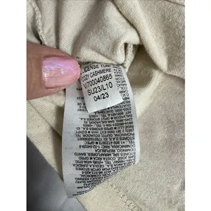 Old Navy Nirvana T Shirt Women's L 10/12 Beige Graphic Print Band Collectible thumbnail 6