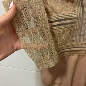 Lulu’s Casita Beige Sheer Lace Long Sleeve Bodysuit thumbnail 5