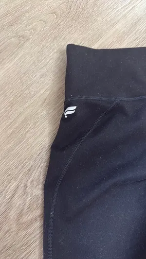 Fabletics Leggings High-Waisted PowerHold thumbnail 3