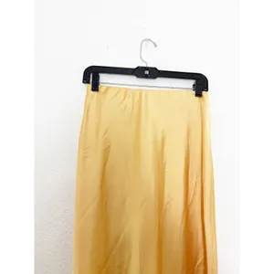 NWT Zara Yellow Marigold Satin Midi Skirt Size Small Pullon Bias Cut 8160/399 thumbnail 11