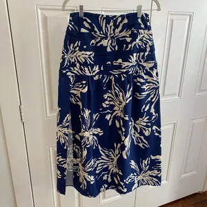 Zara Blue and White Floral A-Line Skirt | Navy & White Floral Midi Skirt 💙 thumbnail 2