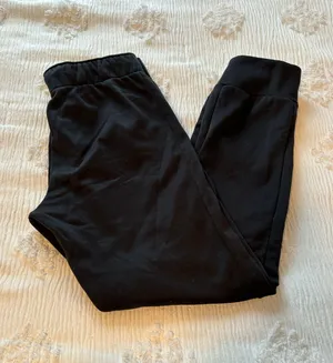 Nike Sweatpants Joggers thumbnail 1