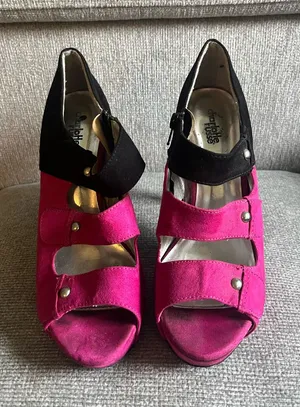 Charlotte Russe Hot Pink and Black Strappy Suede Heels thumbnail 1