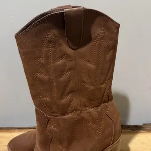Mia Brown Cowgirl Boots Size 8.5 B30‎ thumbnail 2