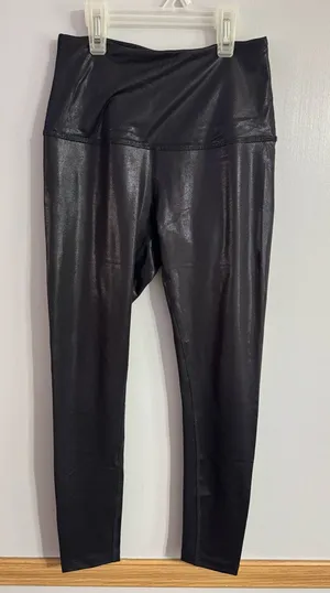Beyond Yoga Black Shiny Shimmery High-Waist Sexy Leggings Size XS thumbnail 1