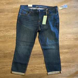 Old Navy Dark Wash Boyfriend Straight Cuffed Jeans Size 18 NWT thumbnail 2