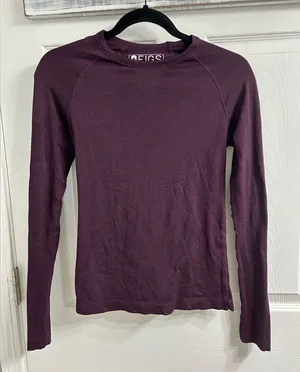 Figs deep purple salta under scrub xs thumbnail 1